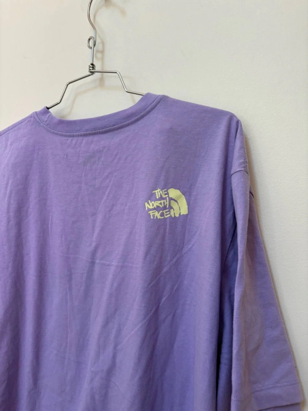 Brand New North Face Graphic T-shirt Size XL - Picture 6 of 8